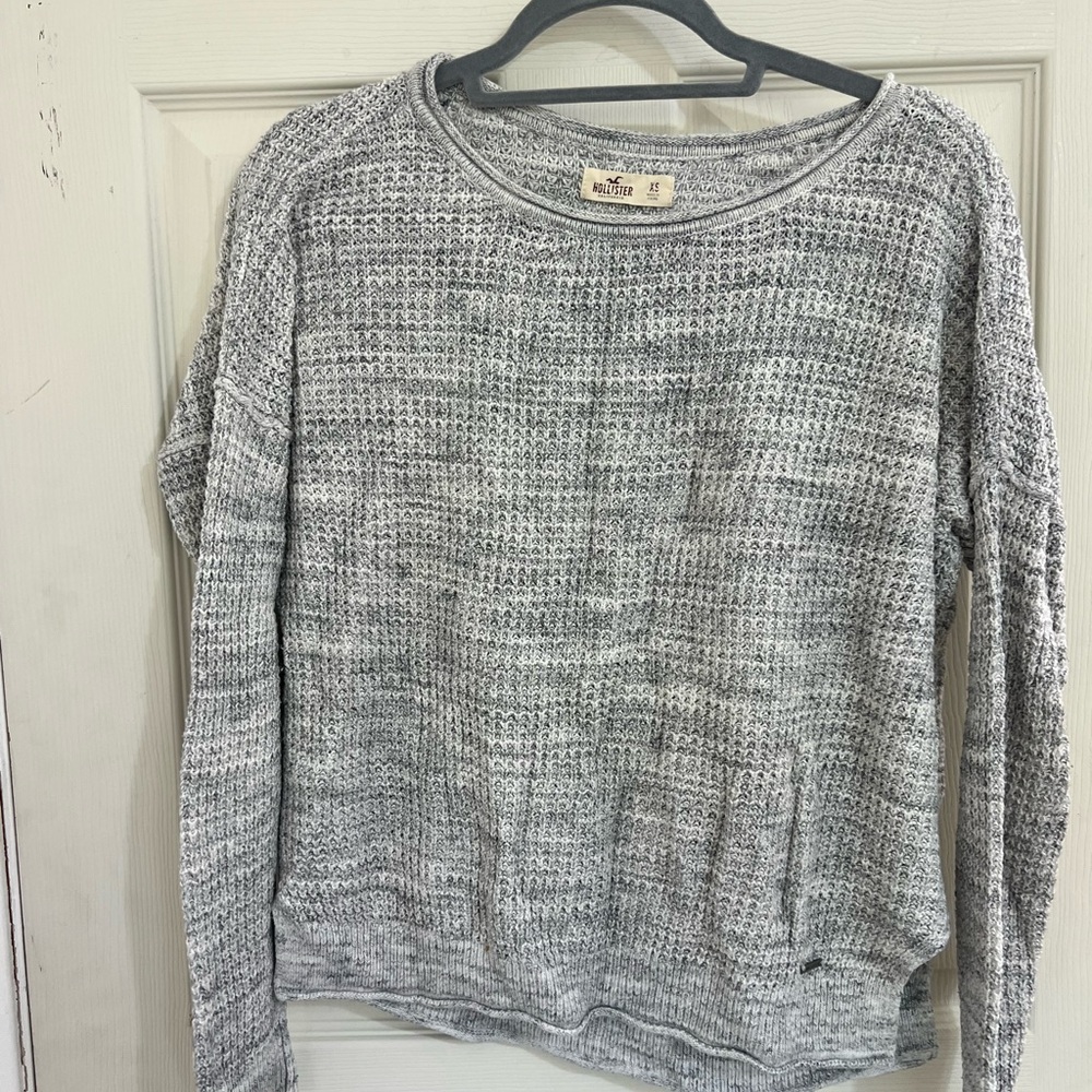 Hollister Gray Crew Neck Sweater with Textured Knit